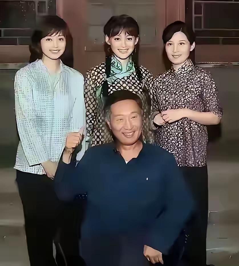 林永健，宁静，向梅，还有一个男的叫不出名字，谁更想起他的名字？