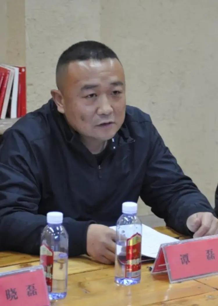 谭磊（1985年5月-2024年），男，羌族，四川茂县人，中共党员，2007年1