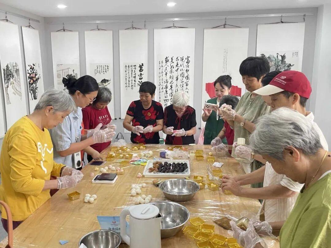四川老人搭伙养老摔伤，俩儿子拒掏钱：签了协议就能不养妈？法院判了

据四川法制报
