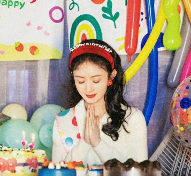 杨幂40岁生日这天，娱乐圈的人情冷暖在她身上看得清清楚楚