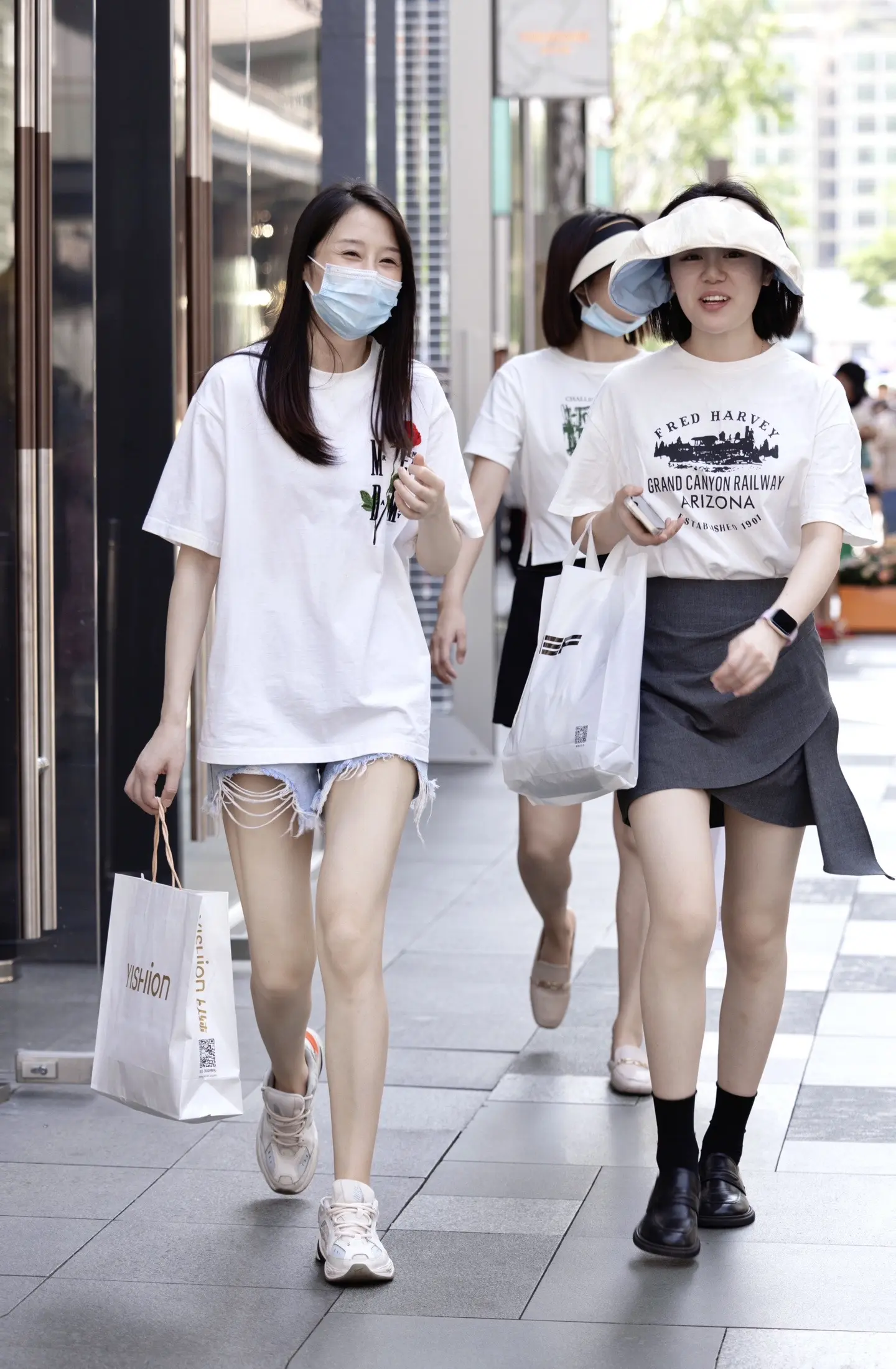 成都街拍。太古里时尚穿搭