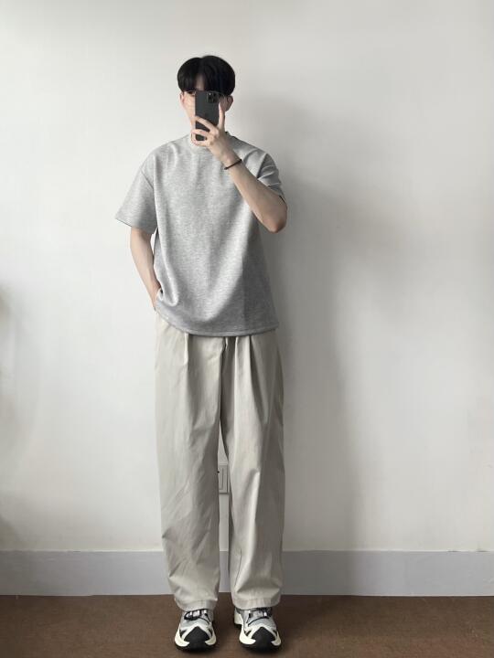 夏日把纯色焊在身上