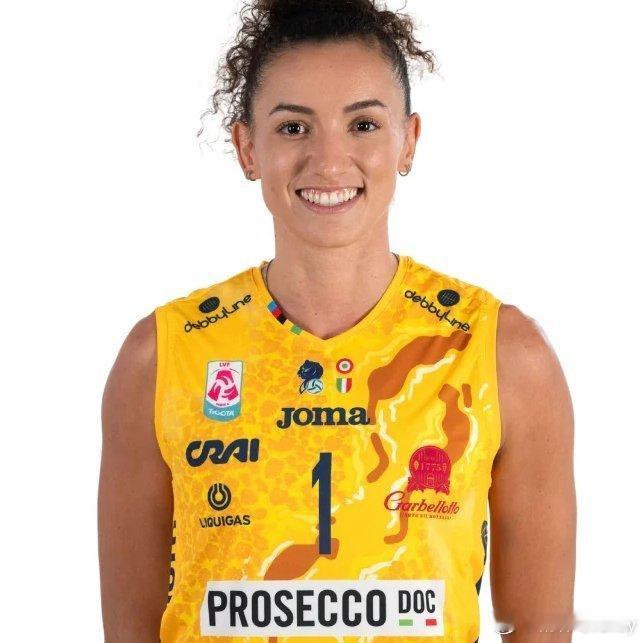 伊萨奇巴希向加比提供了一份2年160万欧的丰厚合同。据媒体报道，伊萨奇巴希新赛季