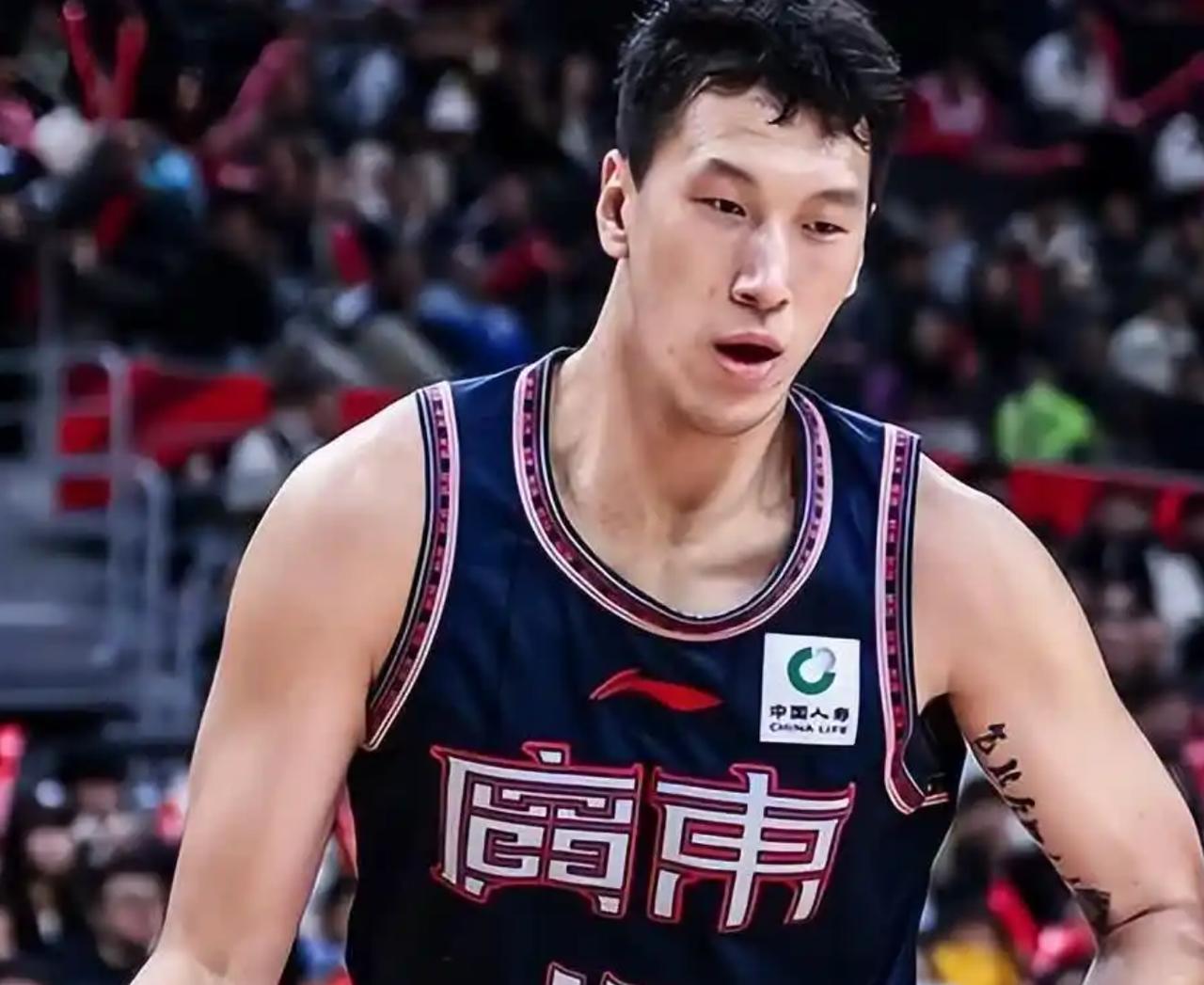 广东男篮合同到期名单，考验的不是留几个人

广东男篮今夏多名球员合同到期，这个话