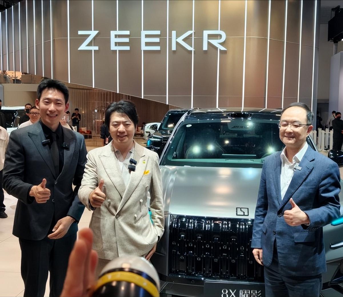 炸锅了！极氪 CEO 当着郎朗的面放话：8X 的 Naim 音响，全球就两家能用