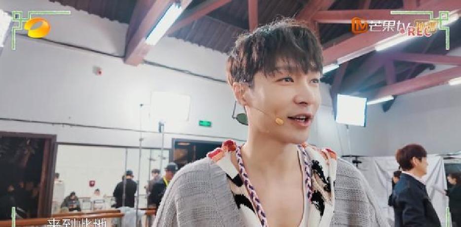 最近，《向往的生活8》节目内容引起了大量讨论，不少观众觉得这一季“蘑菇屋”的味道