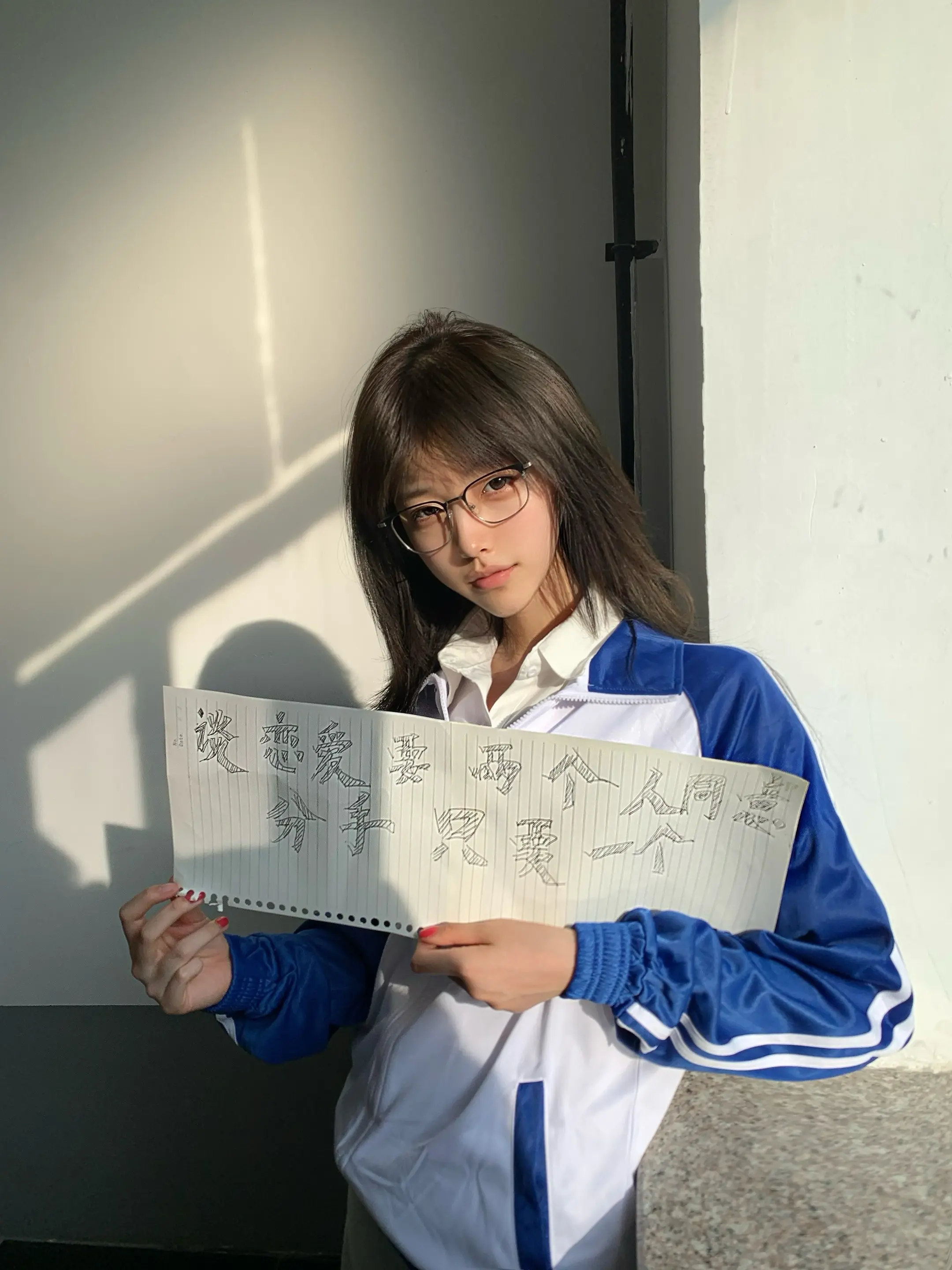 你的社交媒体再也不更新了是因为想陪的人已经在身边了吗