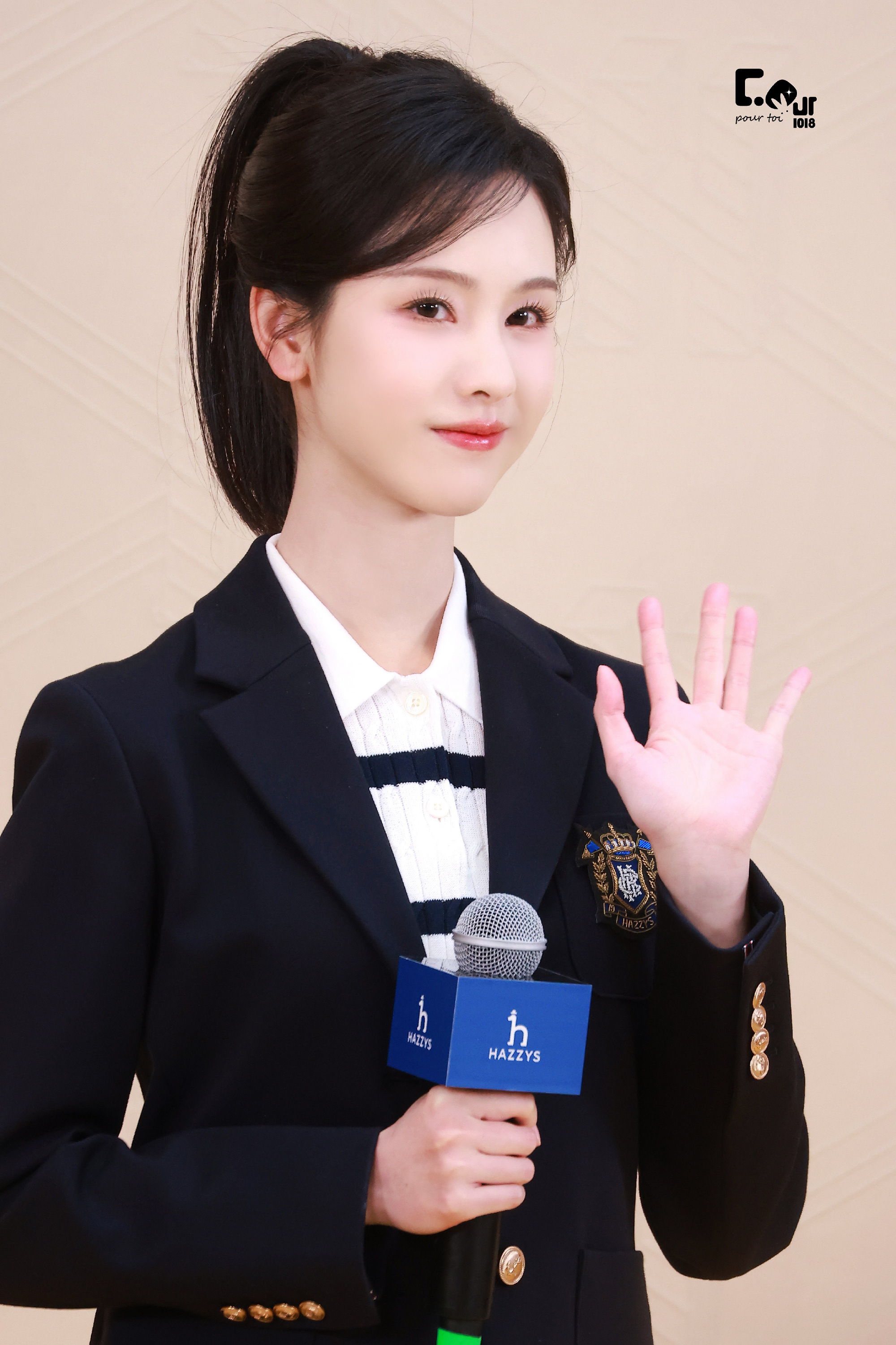 #陈都灵学院风制服#我那品学兼优、盘靓条顺的学姐天菜[开学季][开学季]斜刘海高