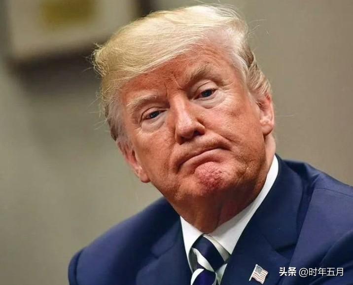 美国记者：

特朗普把这次斩首打击赌成一场可能以最小伤亡结束的快速行动，这说得通