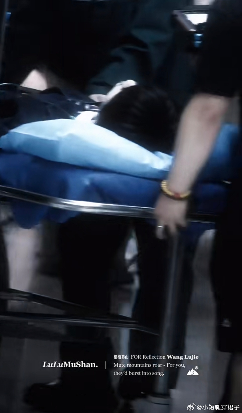 王橹杰医院路透看的人心里酸酸的，王橹杰长命百岁，健健康康。 