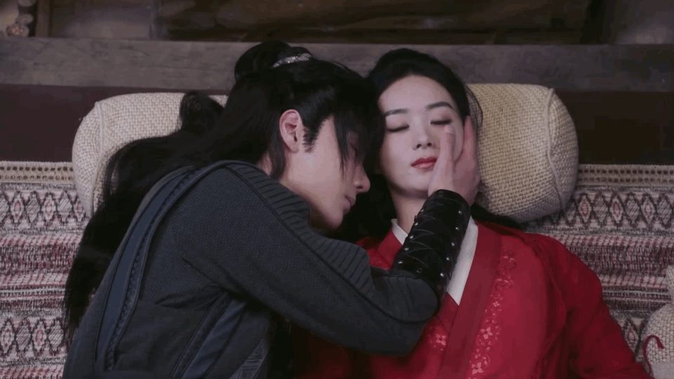 楚乔传 全员下场不同意呀！楚乔传和与凤行好看的，有翡是因为特效差口碑不行啊 