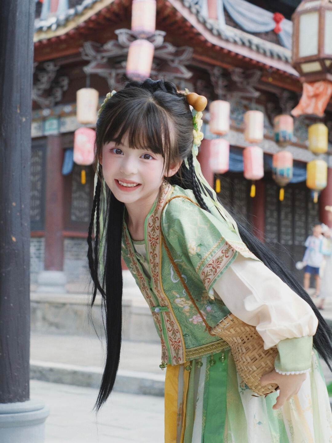 在横店圆了女儿的仙侠梦!