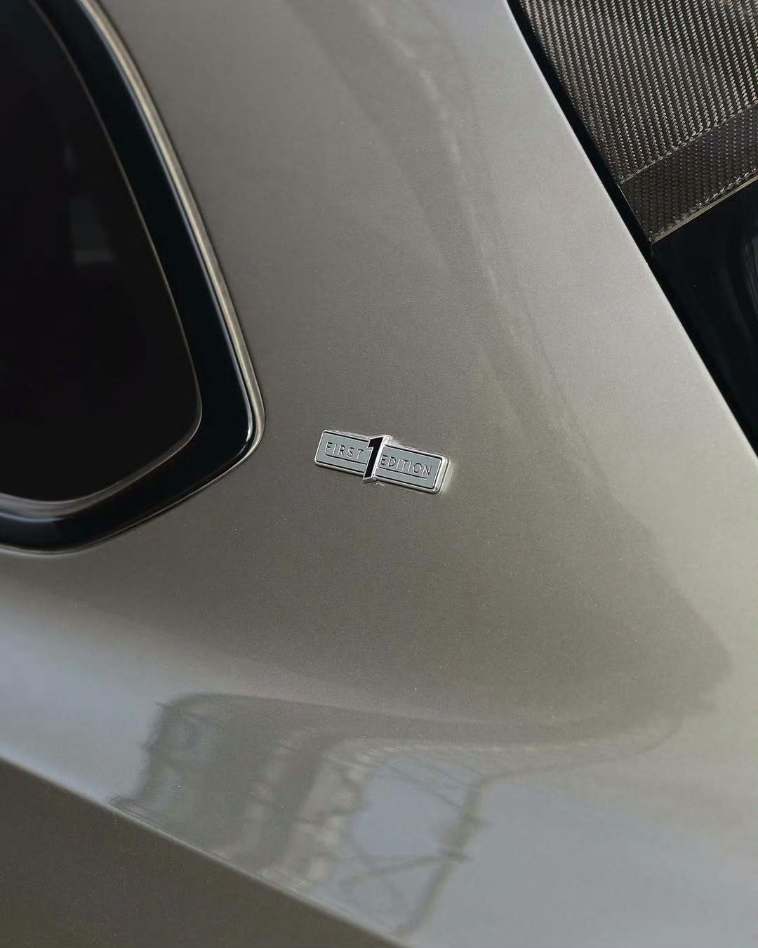 宾利 bentayga First Edition 