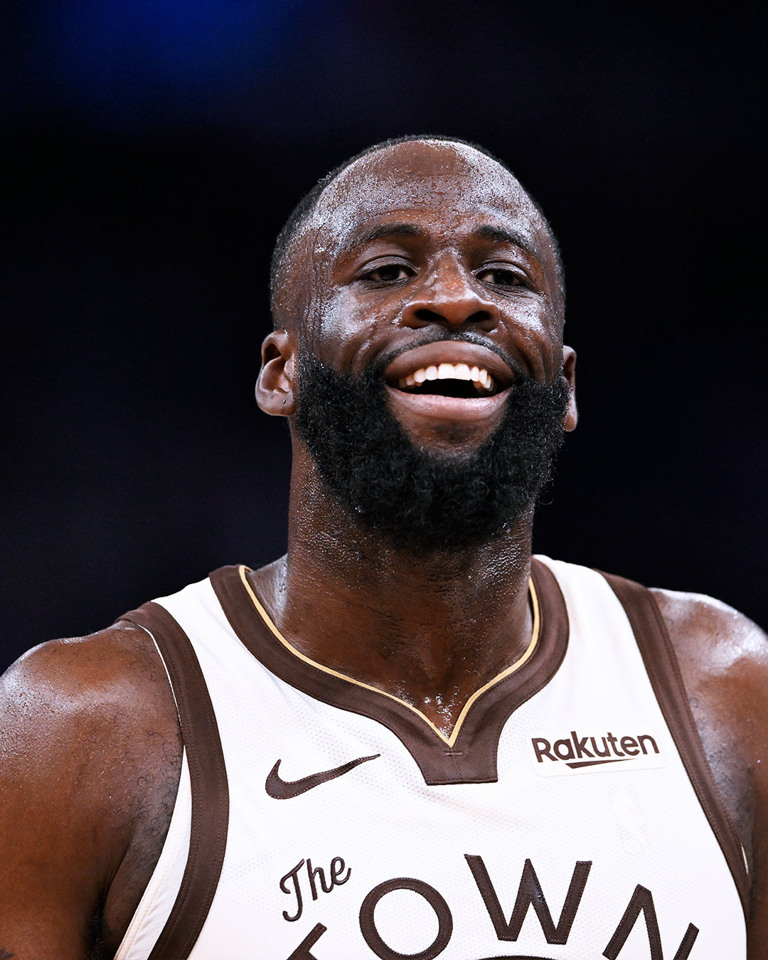 格林10助攻，6分，4篮板，2盖帽，1抢断。勇士战胜奇才