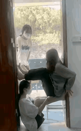 一个屁全军覆没[捂脸][捂脸][捂脸][捂脸]