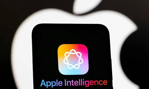 #差评说数码# 据消息人士透露，阿里千问将作为 AI 能力集成至 Apple 智