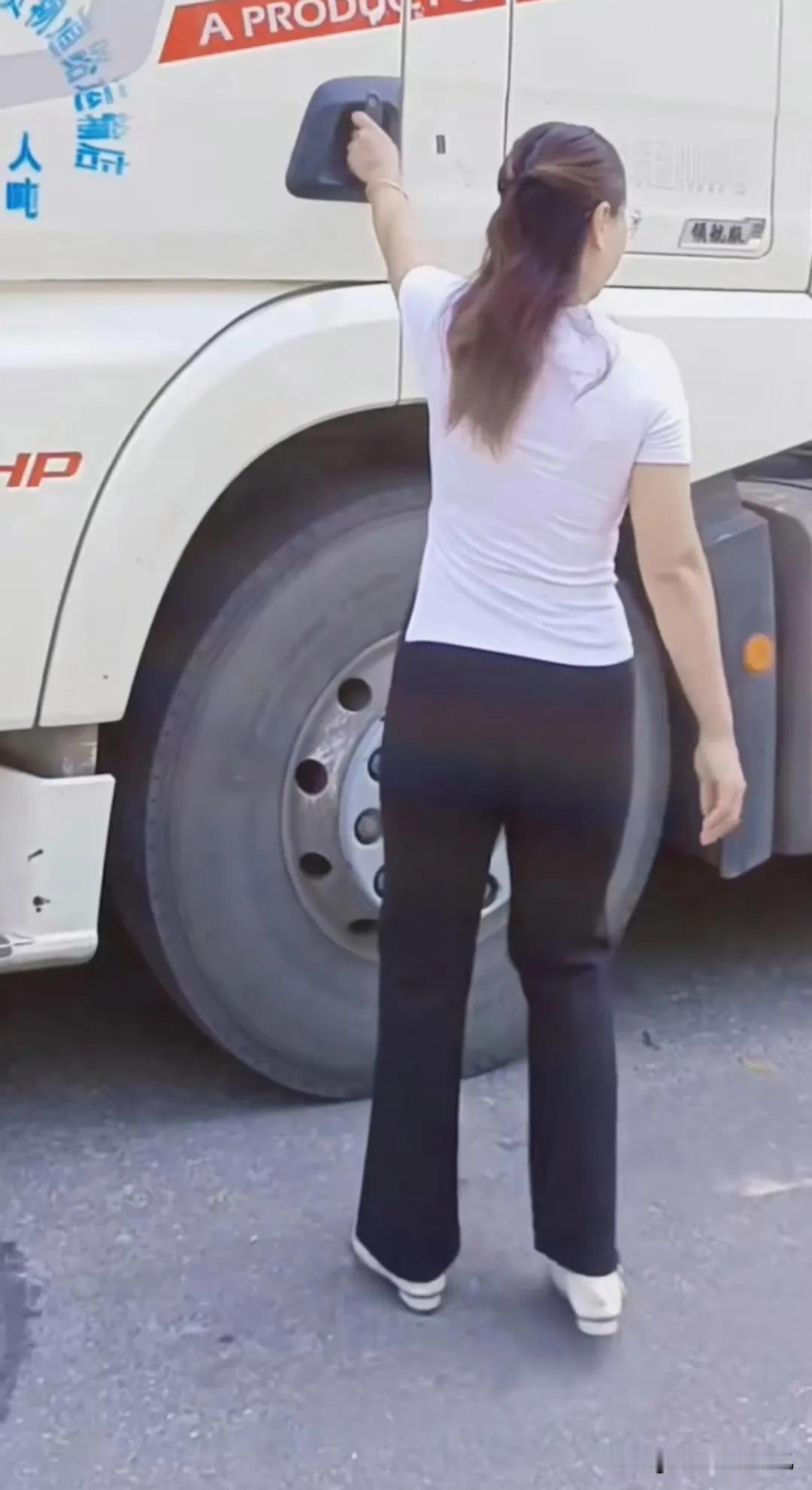 卡车女司机，不一般