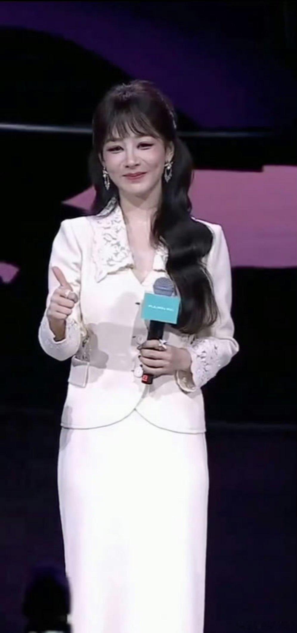 字谜为你痴为你狂为你哐哐撞大墙 