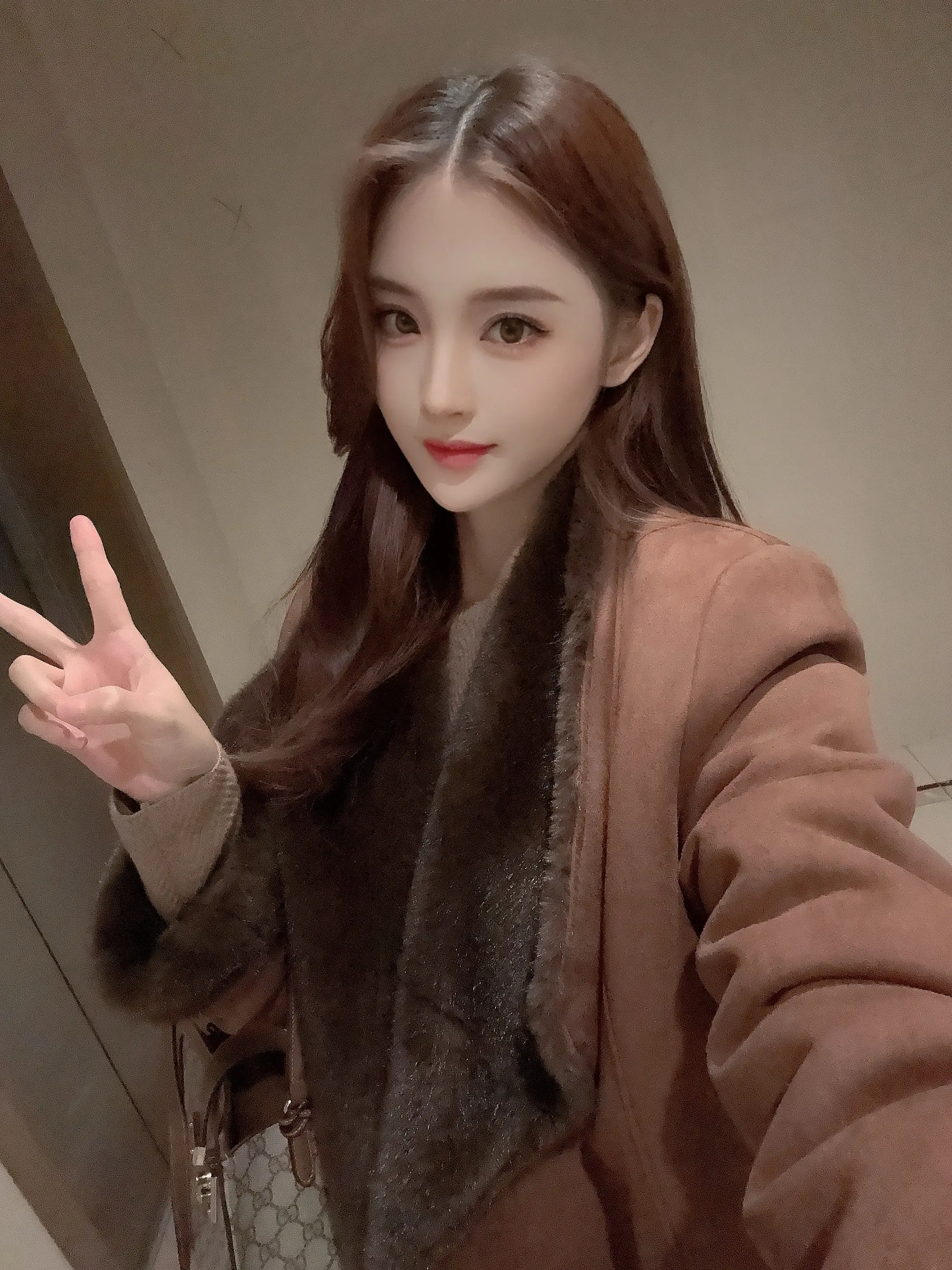 新年新景  爱意同行