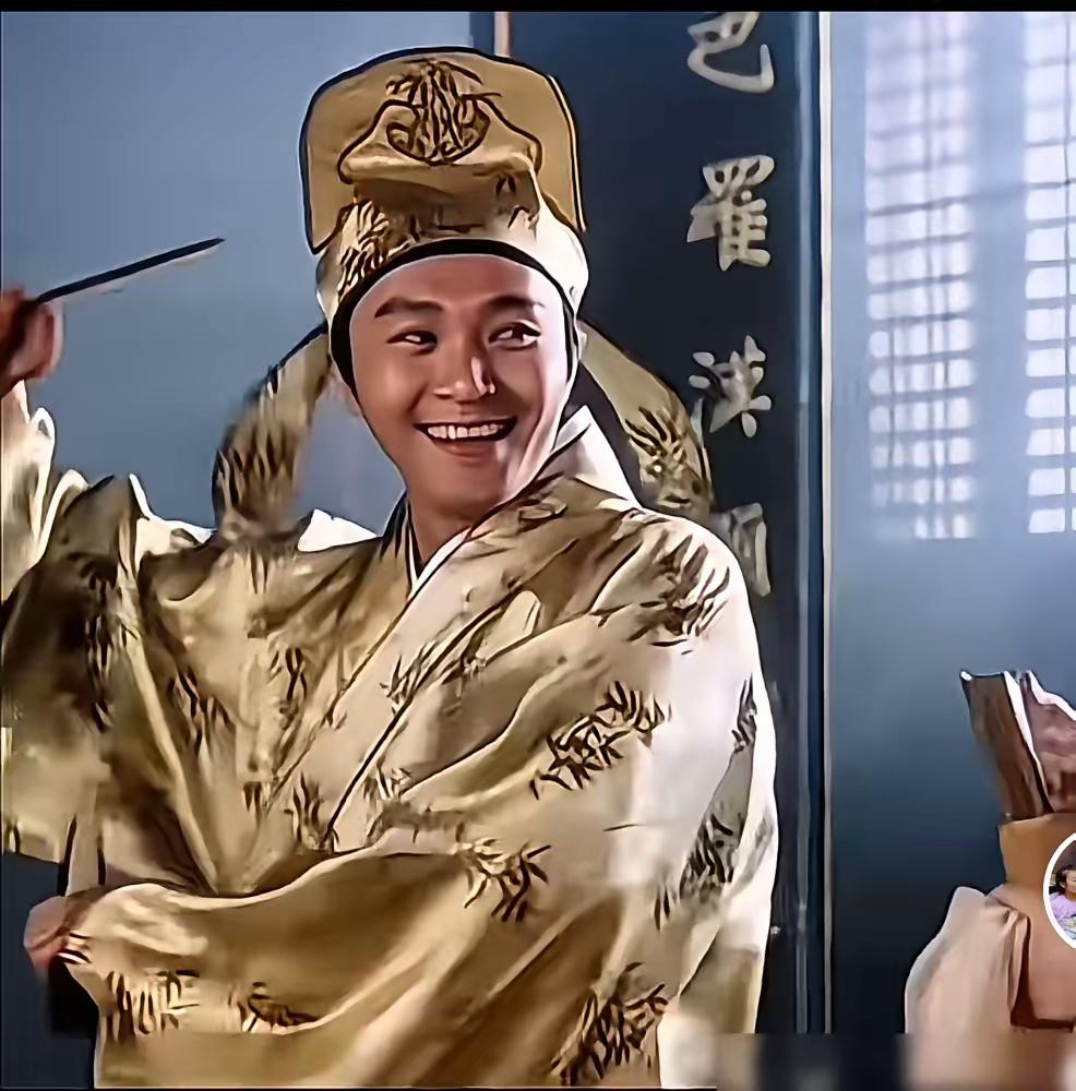 谁有这个本事，只要给你一想他的电影截图，你脑海里马上就浮现出他完整的画面。
拥有