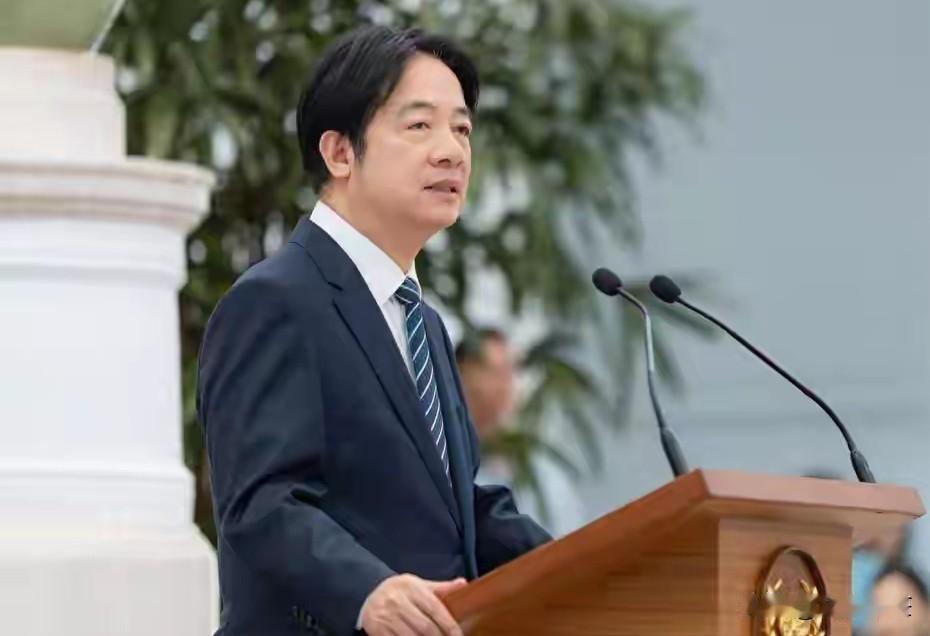 赖清德口碑彻底反转！台湾最新民调给赖清德浇了一盆冷水，施政口碑彻底反转，不满意度