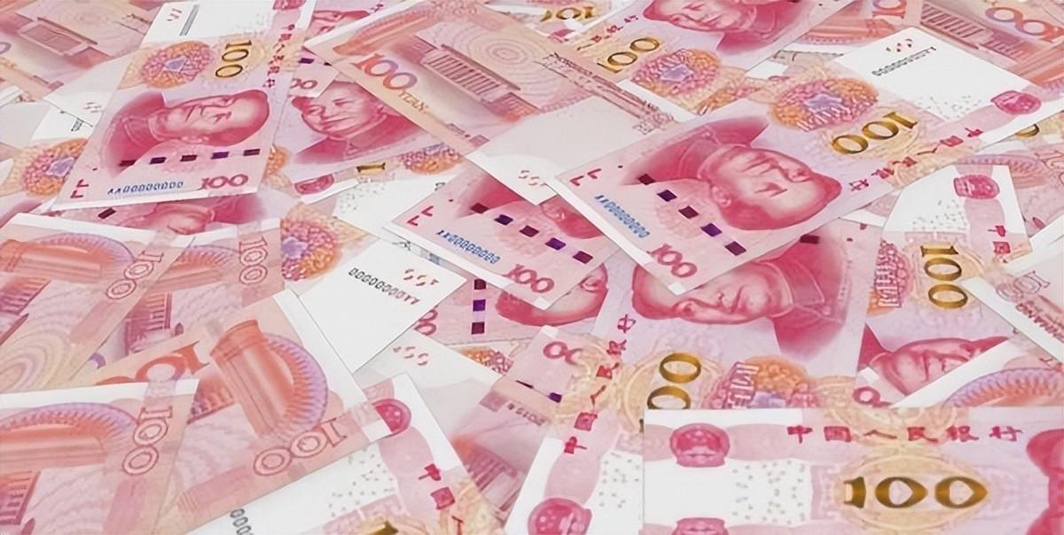 熊猫债这两年的热度真的肉眼可见，2023年发行量直接破1500亿，发行主体、期数