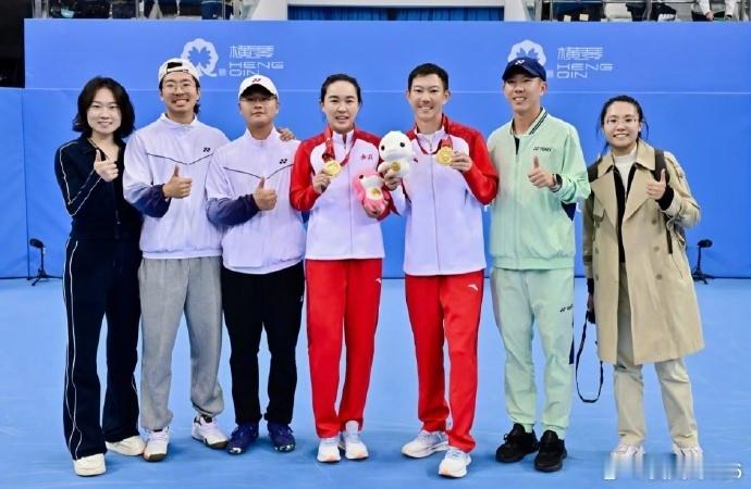 朱琳的金牌不只是个人的突破，更是安徽网球的新起点。她感谢安徽的培养，更希望这枚金