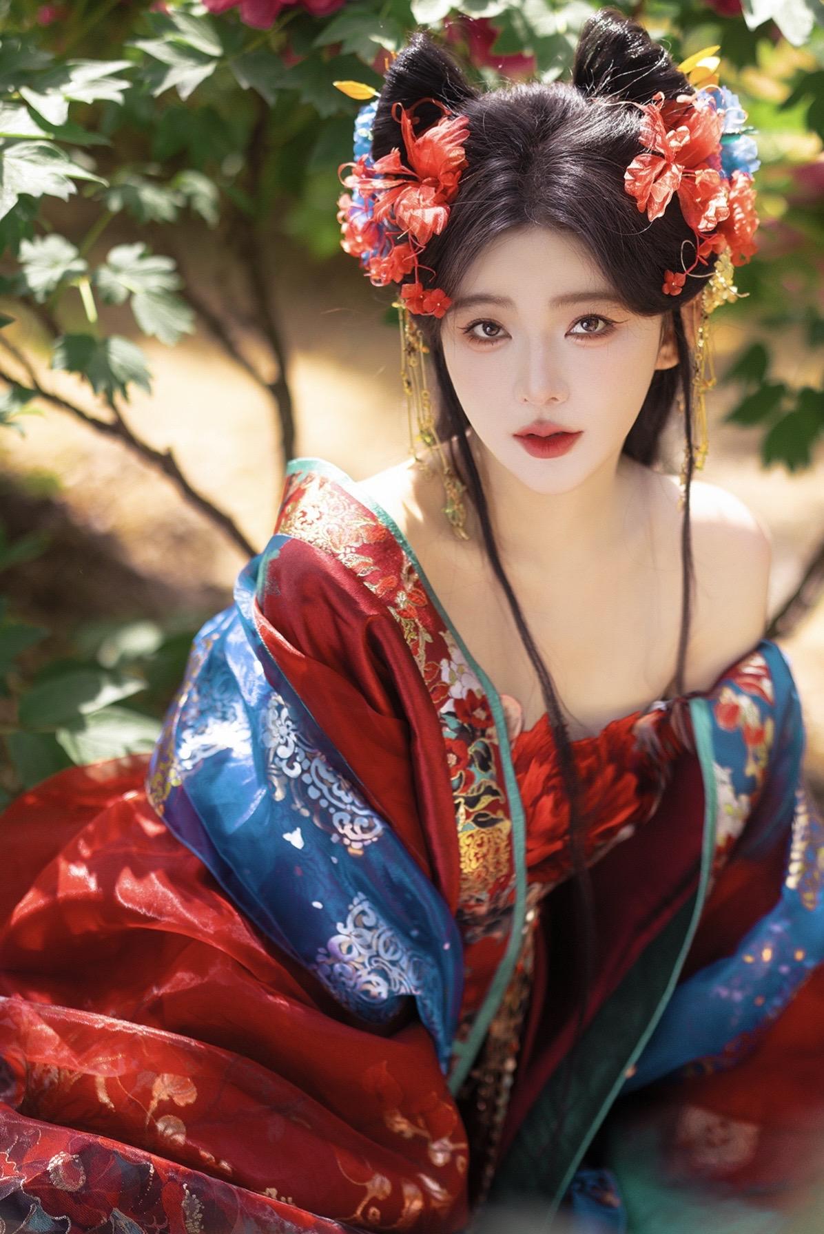 “无相月的狐狸都这么好看么”