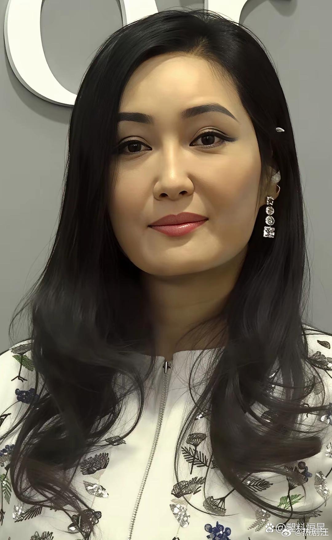 59岁的孟广美，还是那么美。 ​​​