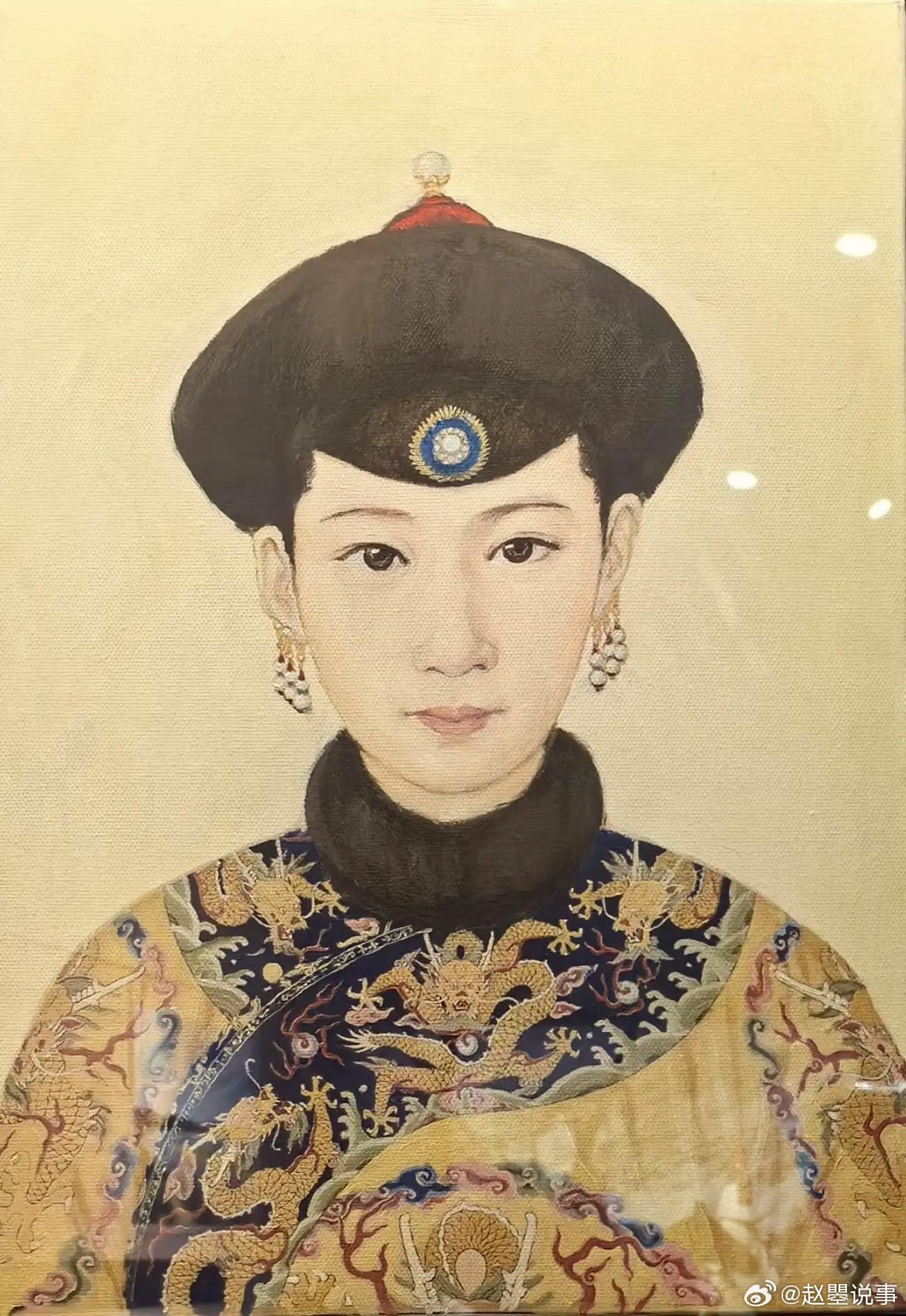 原来电视剧都是骗人的，董鄂妃一点都不骄纵董鄂妃在历史上，真的完美得不像真人：出身