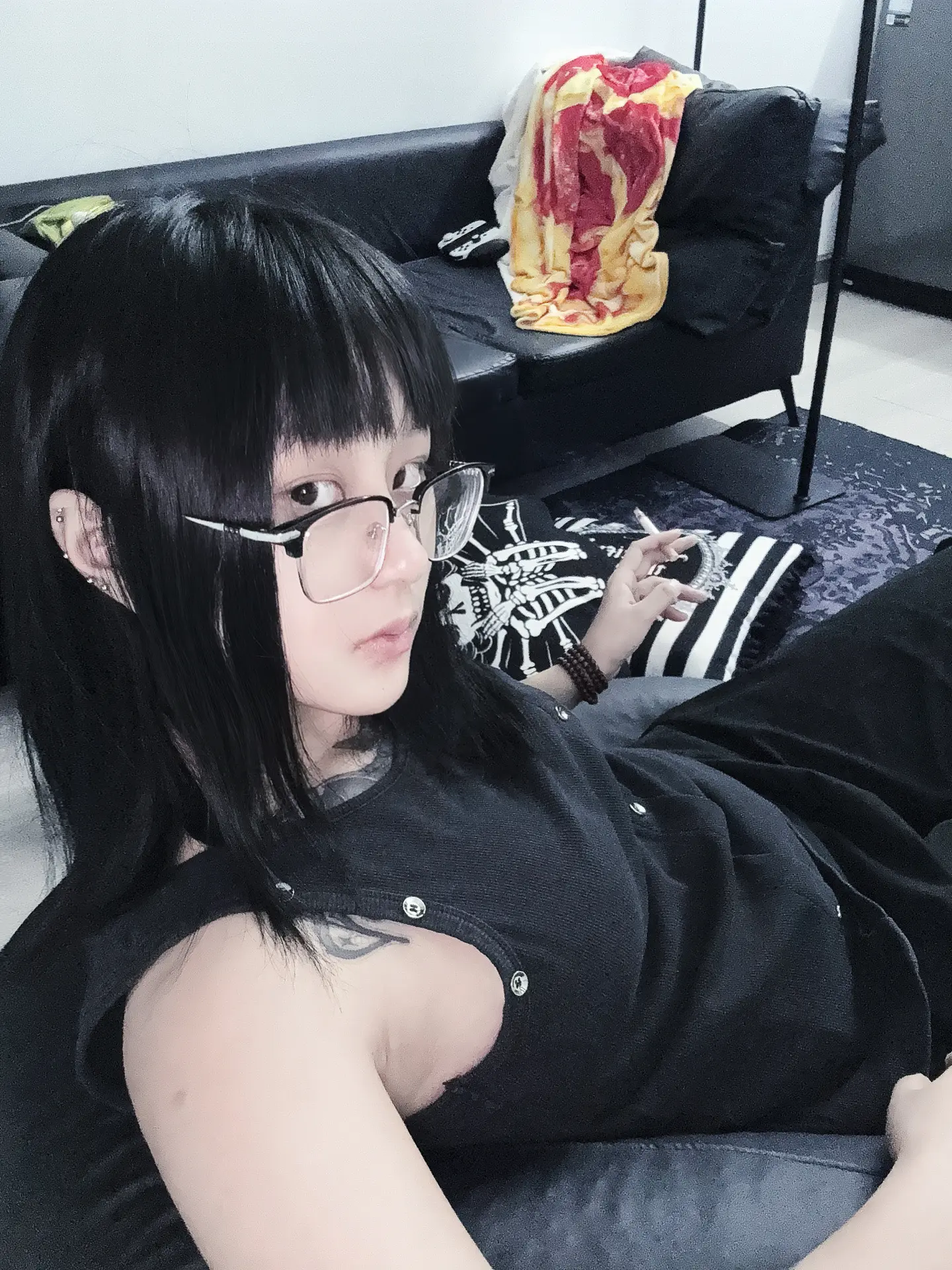 歌顶发一下