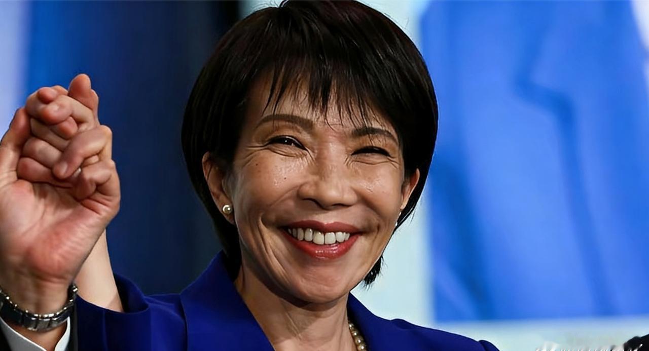 高市早苗笑得太早，日本的危机已悄然逼近。
 
一场中亚-日本首脑对话会，就让她春