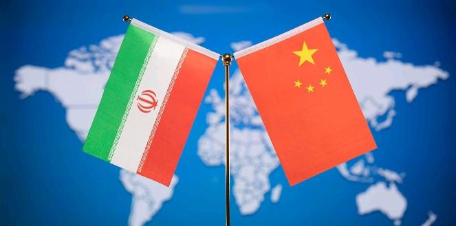 美媒称，中国正在对伊朗进行施压！3月3日，美国彭博社声称，中国正在向伊朗施压，要