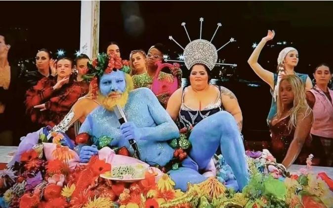 大家还记得巴黎奥运会期间，那个蓝精灵吗？当时他的出现实在是恶心了全球。可是当劳a