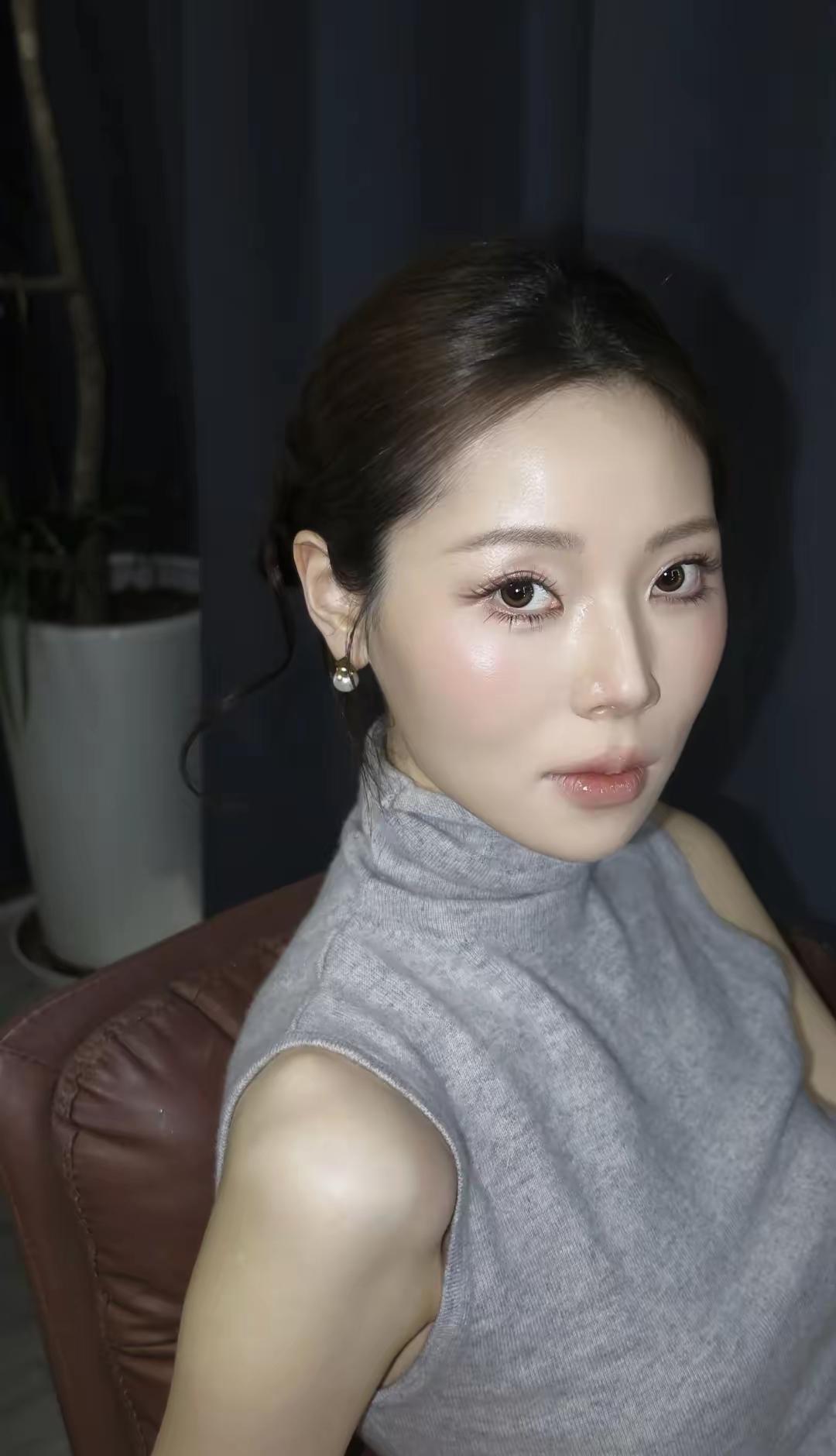 生活不止眼前的苟且，还有诗和远方。