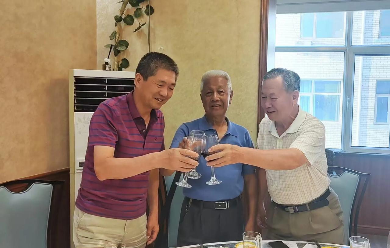 战友相聚在银川.圆了我的西北梦