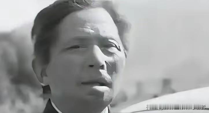 1950年11月，朝鲜松骨峰的雪地里，38军112师335团1营3连的阵地被美军