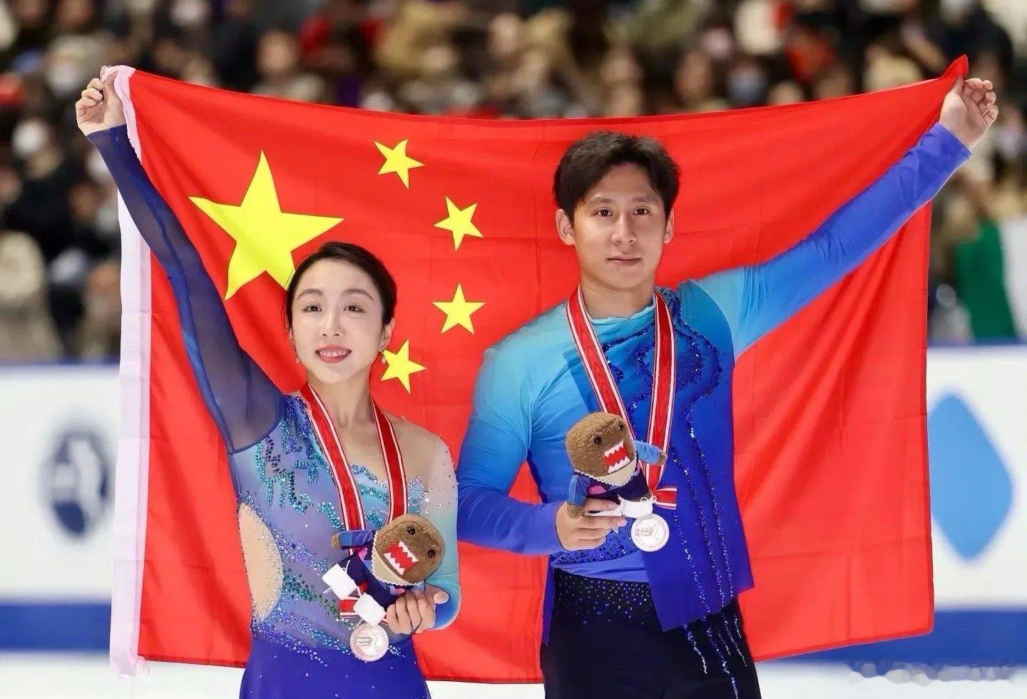 2025花滑大奖赛总决赛开赛！中日美顶尖选手齐聚名古屋奥运赛季的冰上巅峰对决正式