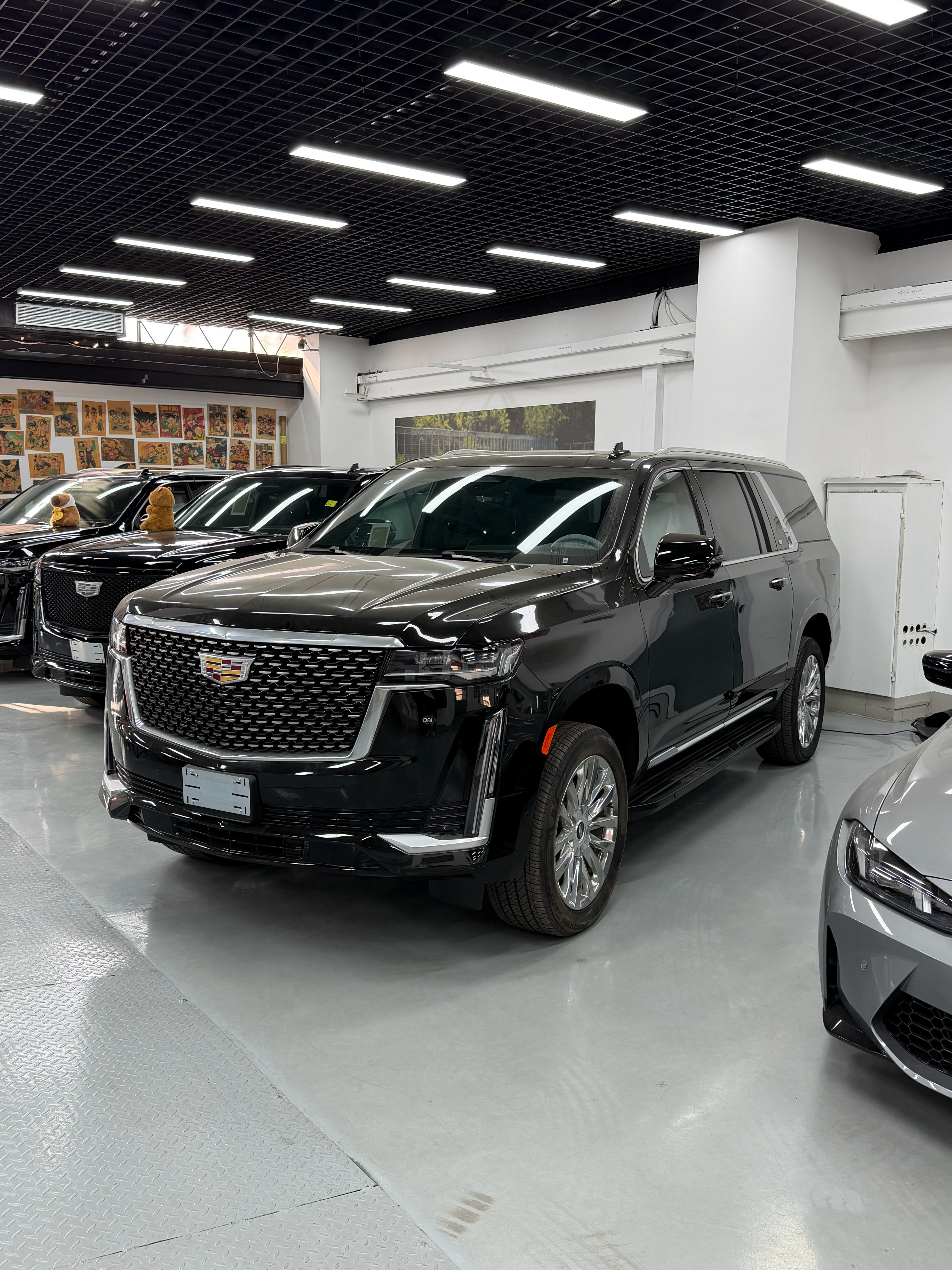 加长版凯雷德，等定金了看看能不能出掉～ 天津·中国天津自由贸易试验区