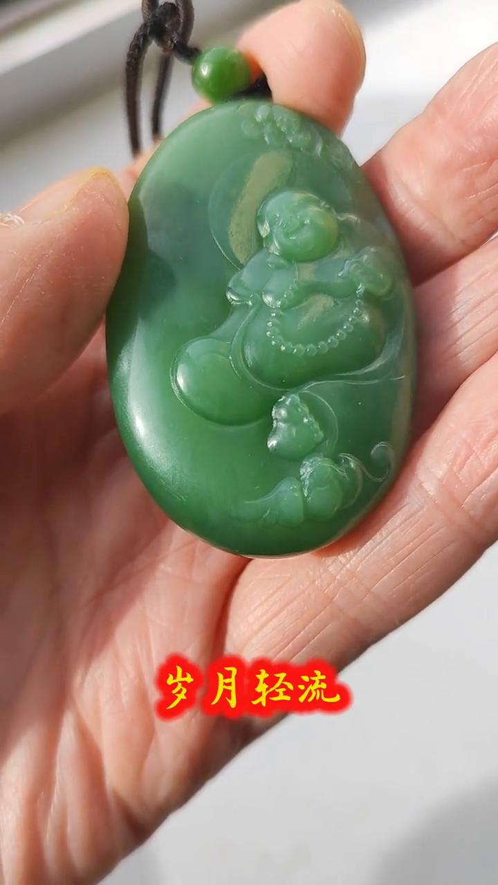 ·这一路，风花雪月，兜兜转转，又见尘心。风雨兼程，不问归途漫漫。岁月轻流，阅尽人