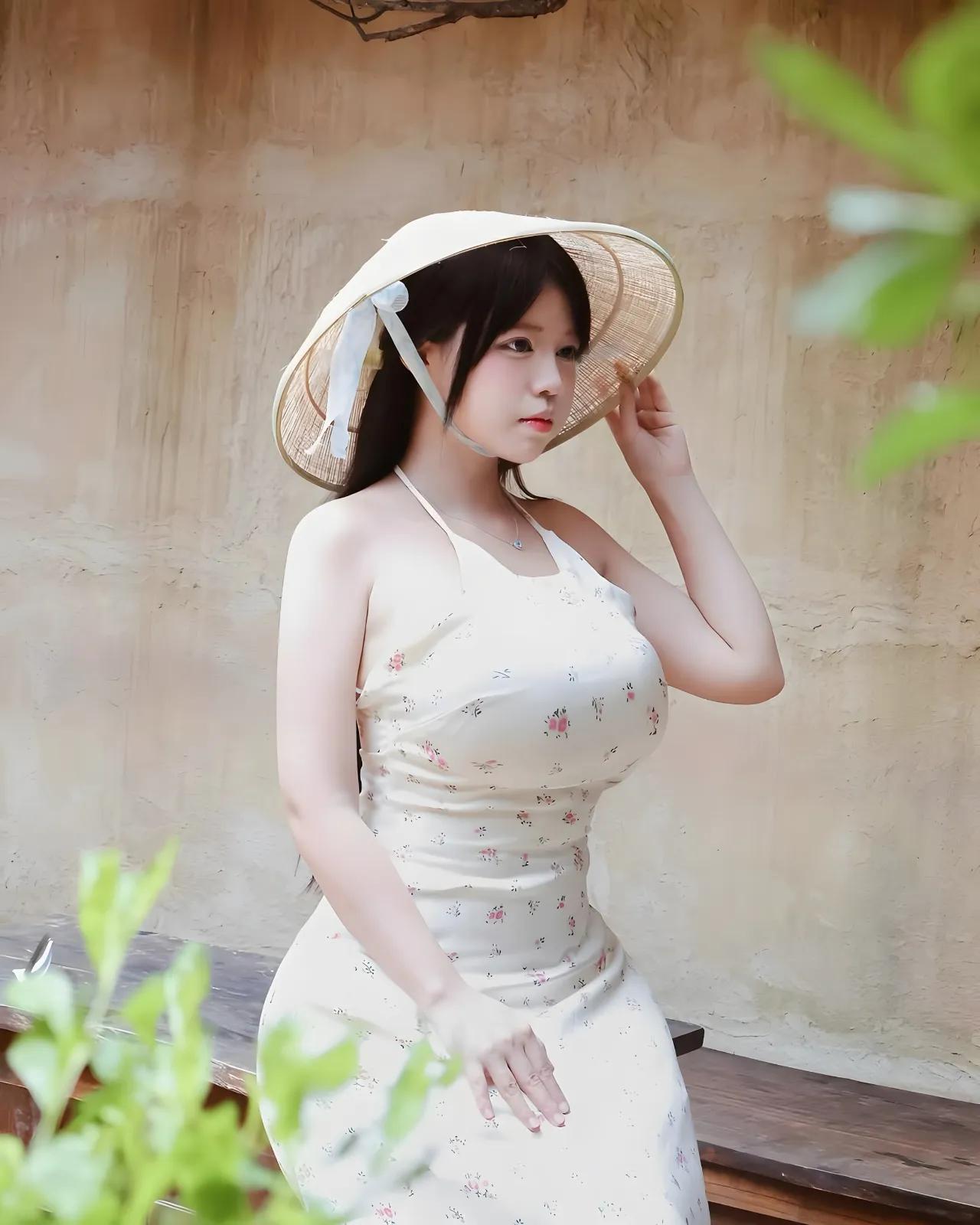 上联：风风雨雨风雨常伴，诚邀下联平平淡淡平淡生活。