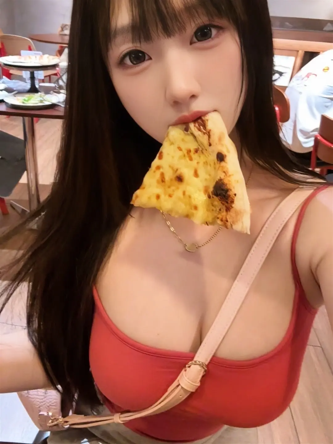 吃饱饱