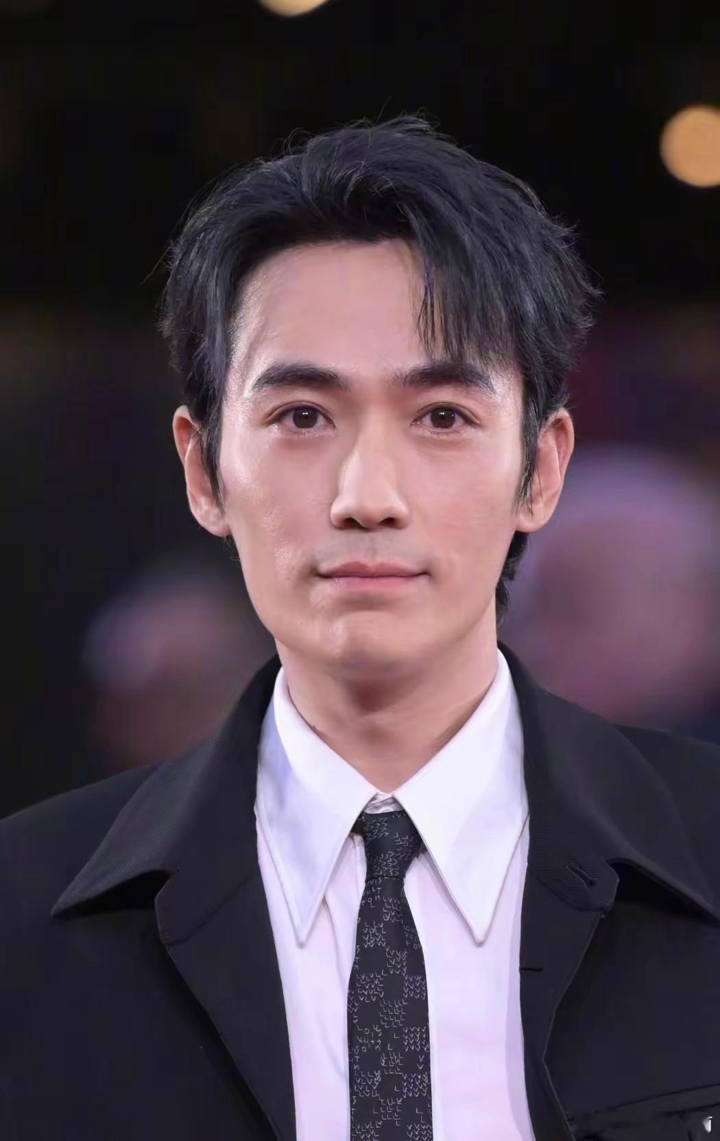 朱一龙估计以后很难再拿影帝了原因很简单，不是因为太鼓事件，而是因为他太“不着急”