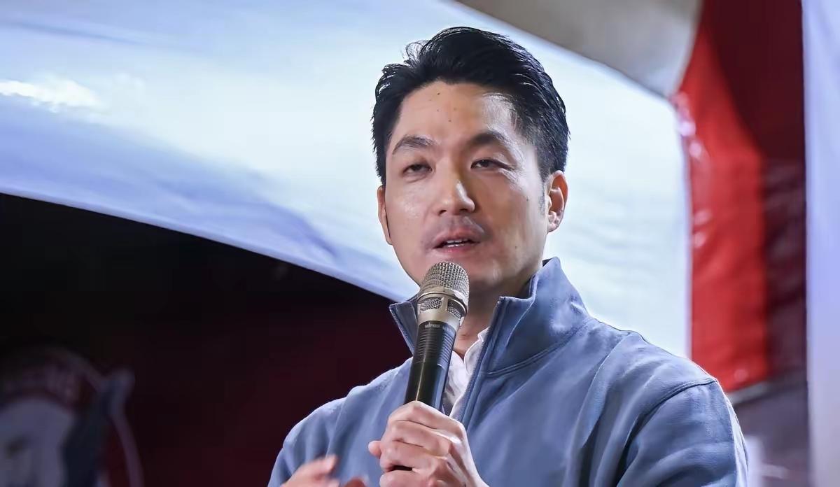 蒋万安这两天为了台东凤梨释迦急了，公开喊话希望大陆给个稳定长期的进口安排，话刚落