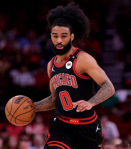 Evan Sidery：快船、老鹰、魔术和森林狼都对科比怀特感兴趣。公牛队正准备