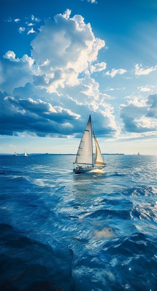 上联：泉流幽涧琴声远
下联：风过明湖帆影近