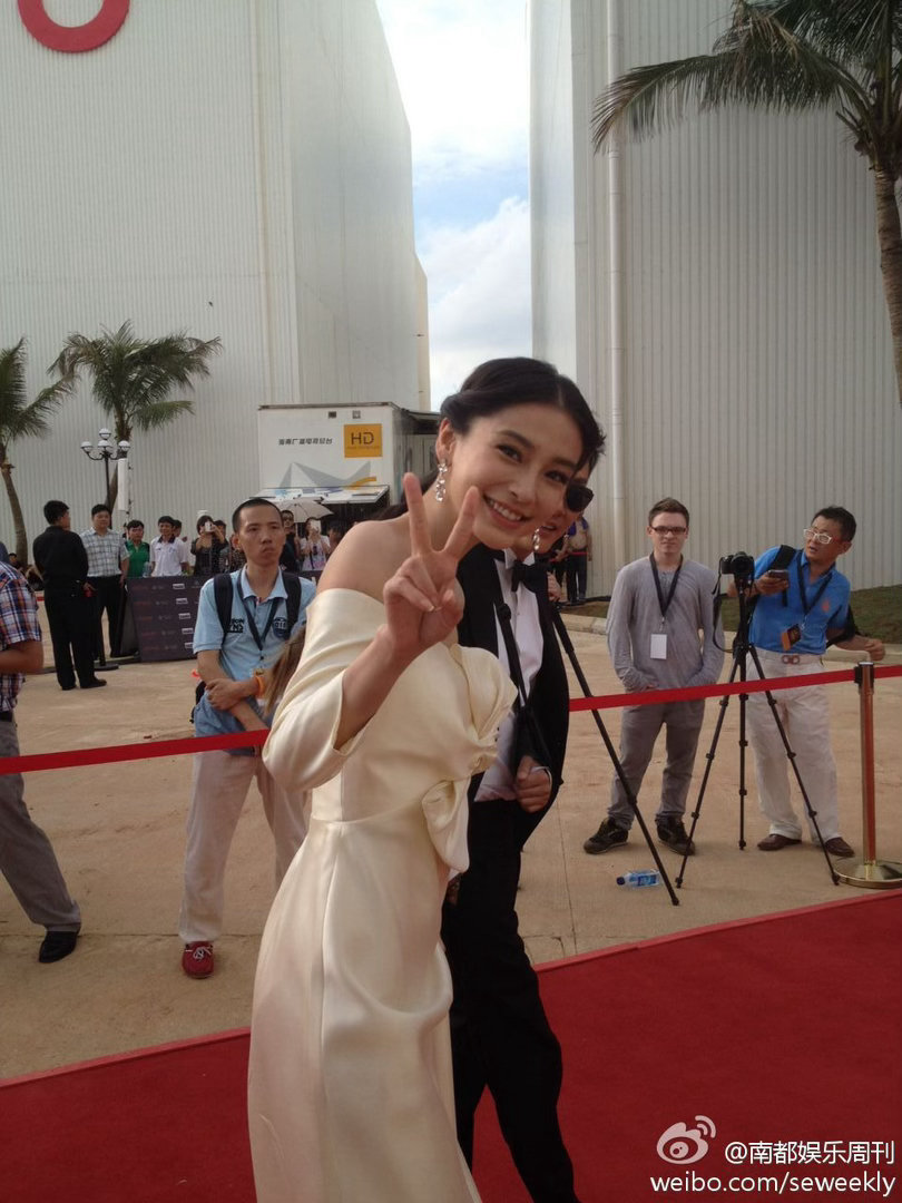 angelababy 杨颖 元气比耶送达💛