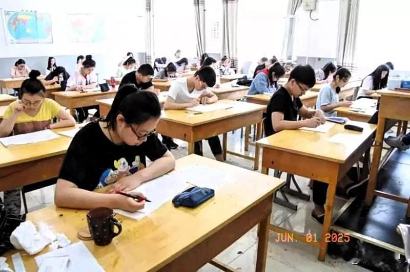 重要提醒！高考三天的午间安排，能决定你考场的发挥！

6月7、8、9日这三天中午