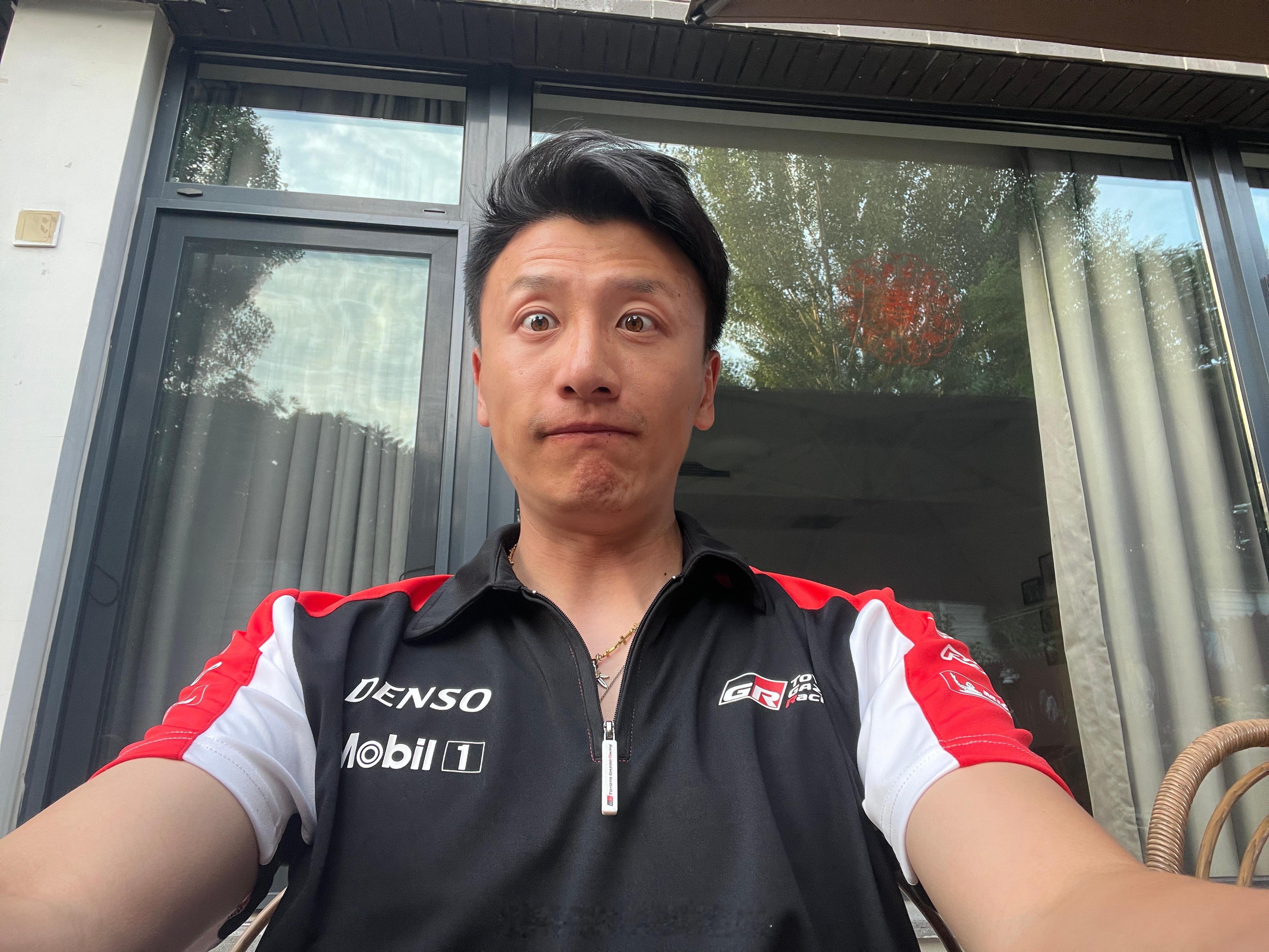 昨天看教主sub7视频太上头了，一直上头到今天，今儿特意拿出我的GR战衣，穿上！