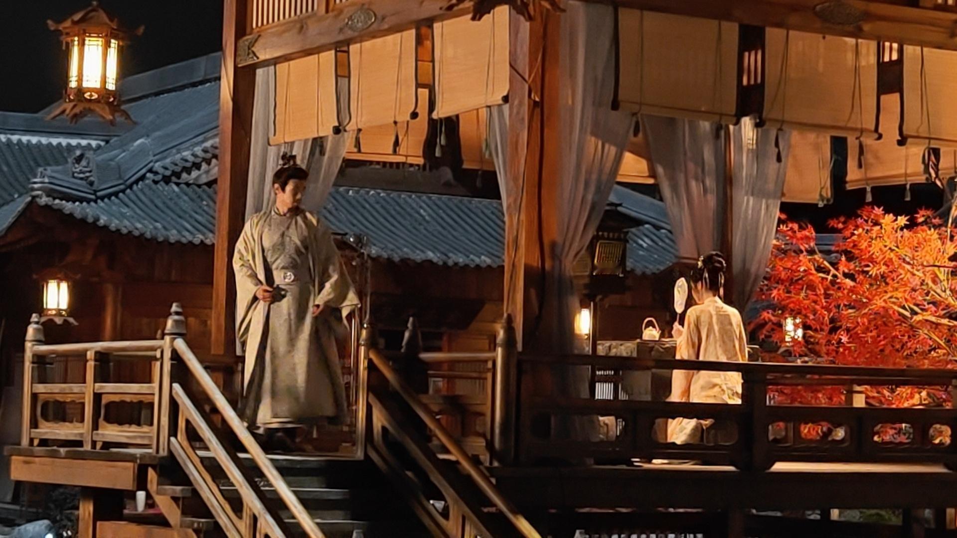 于雷这波“面相逆袭”太绝！浓眉大眼的肌肉帅哥，演完《绮梦令》化身阴鸷戏曲名旦，笑